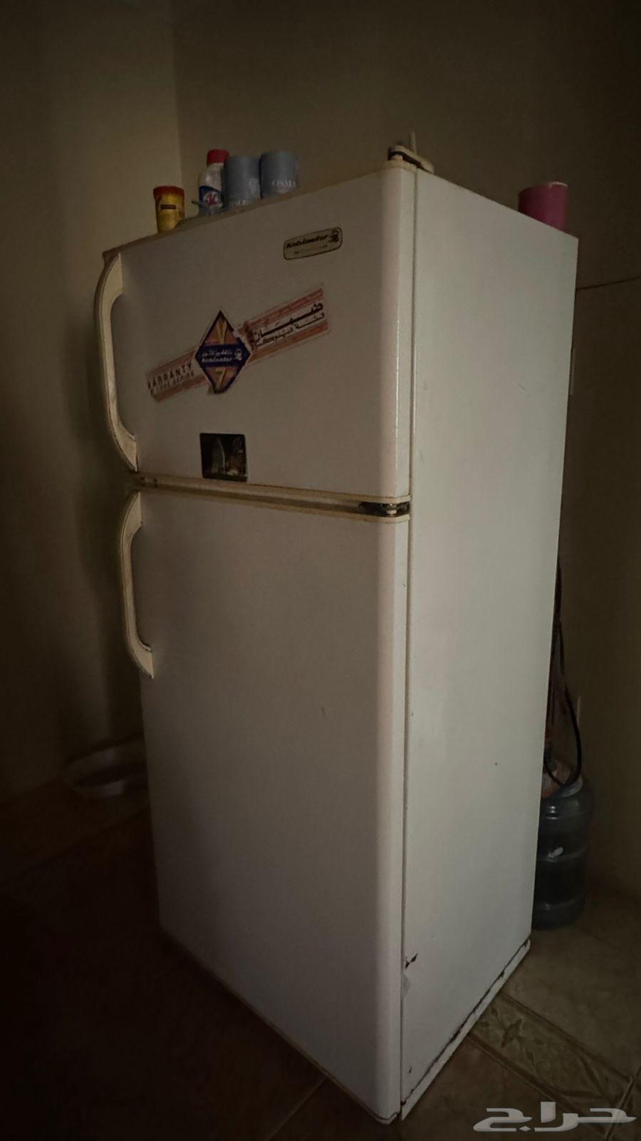 ثلاجه كبيره للبيع64593595528705110