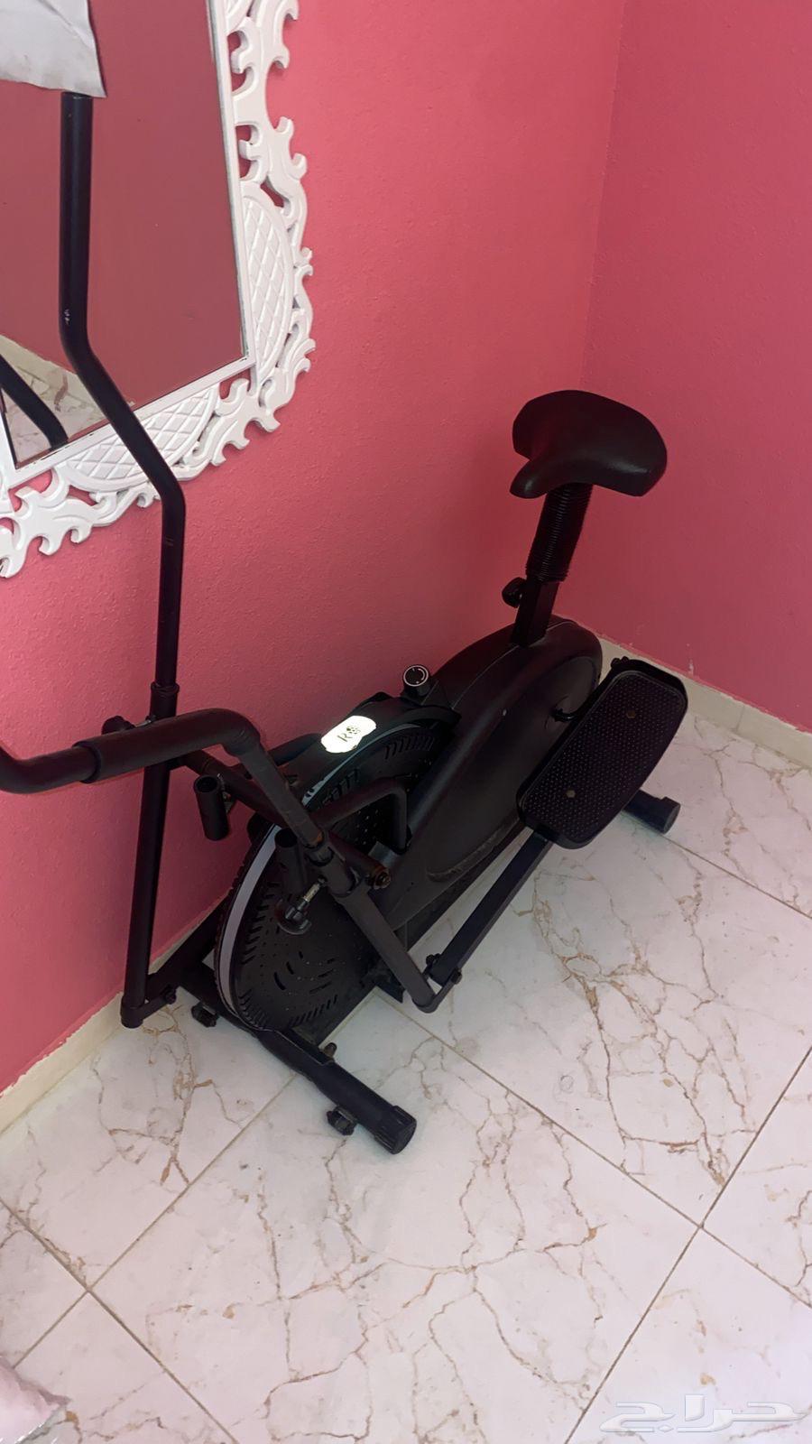 شنطة حديد كامله و سيكل رياضي وكرسي لتمارين64593011141891112