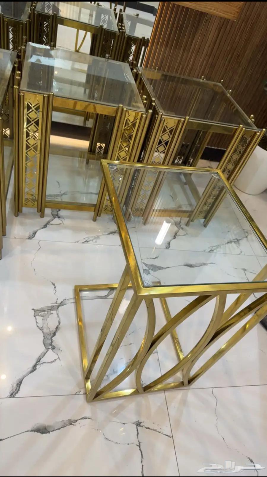 طاولات شبه جديده64598880606594111