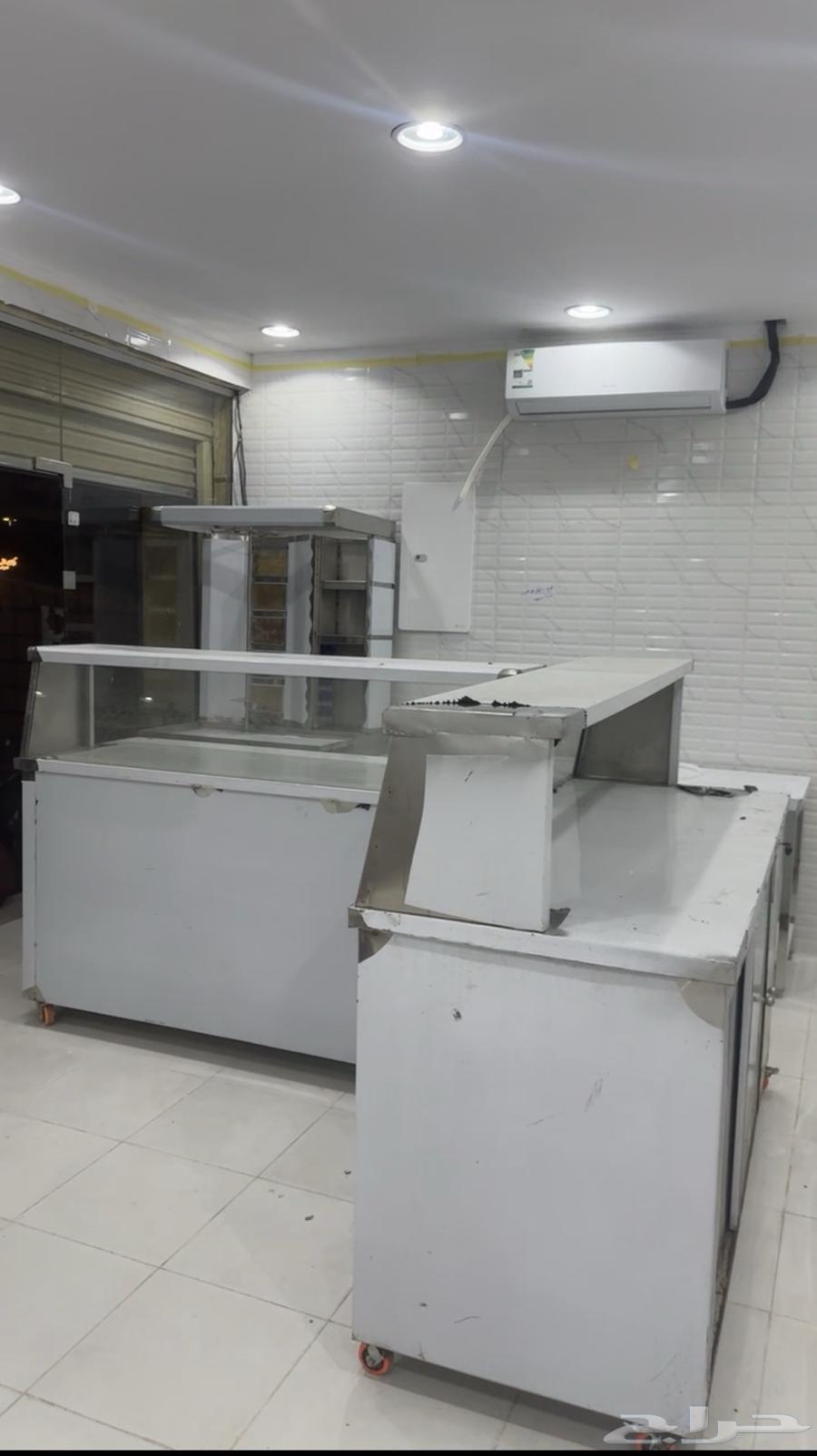 فرصة لأصحاب المطاعم اغراض تجهيز مطعم جديدة لم تستخدم للبيع64597911759617110
