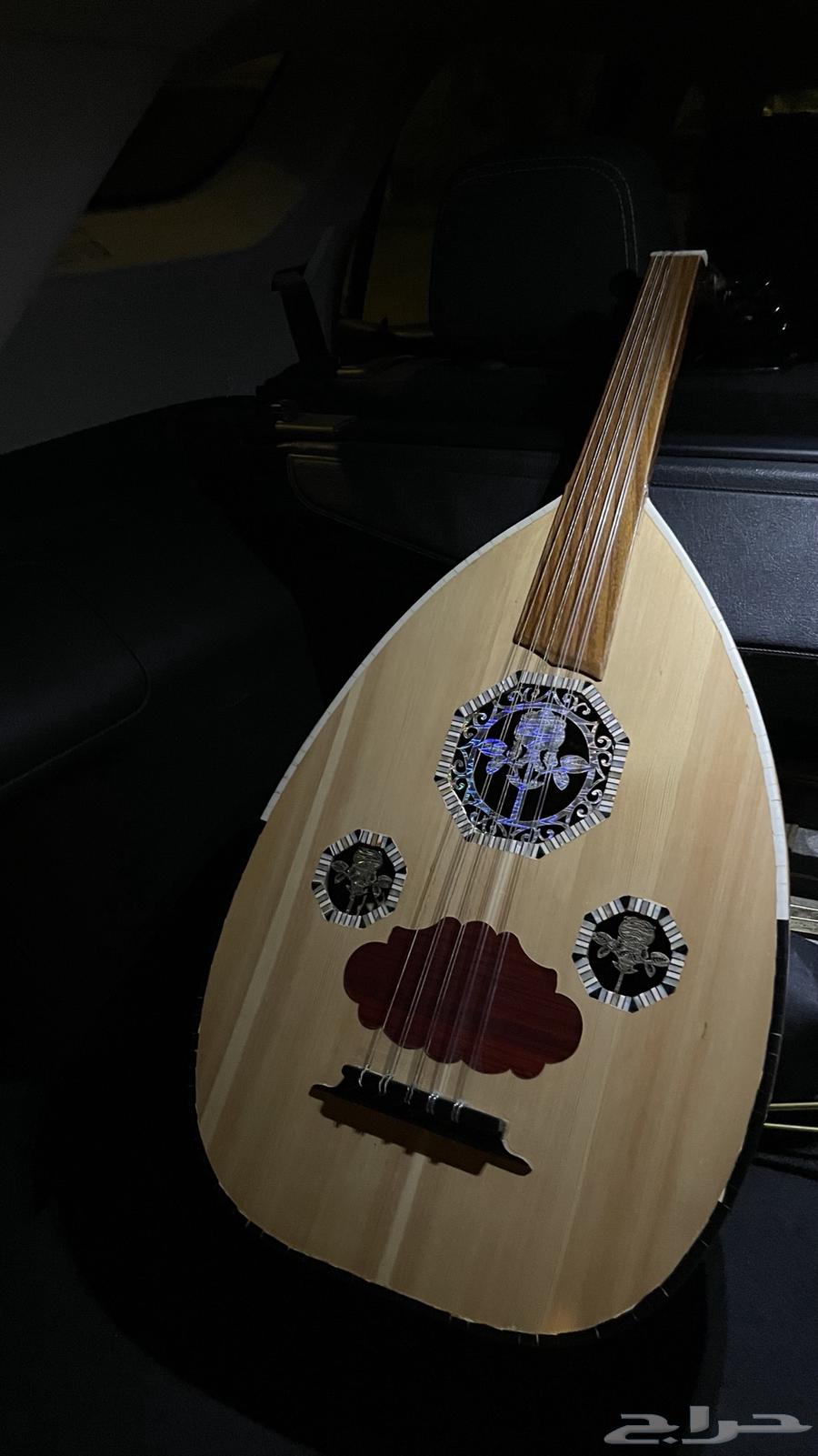 عود موسيقى نص لوكس نظيفف تم البيع تم البيع64596992932994111