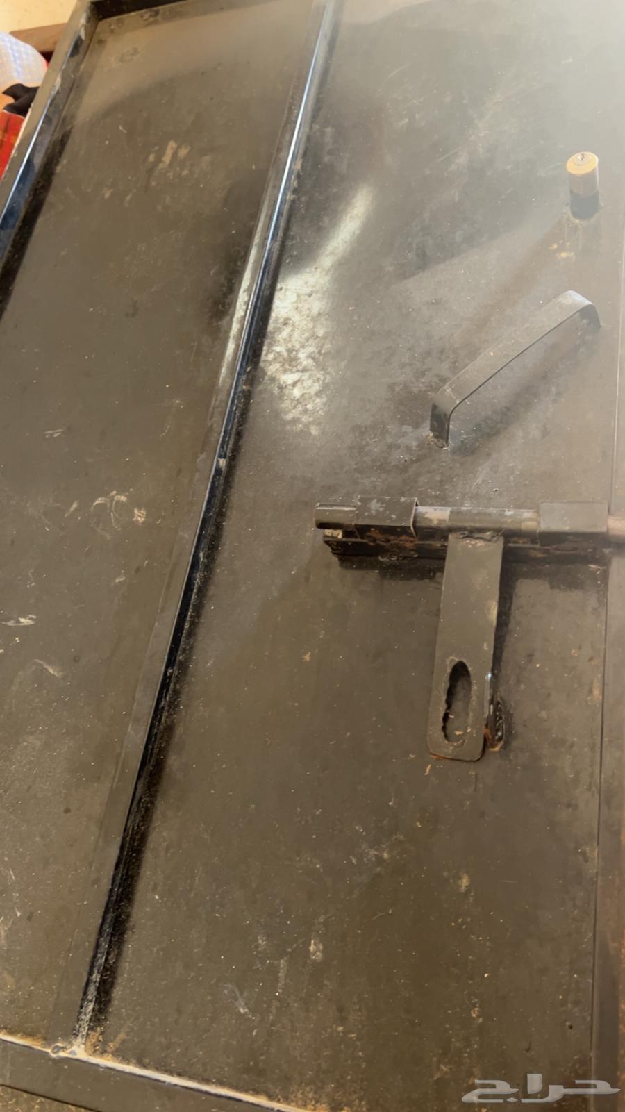 فريزر وباب حديد64598892737666111