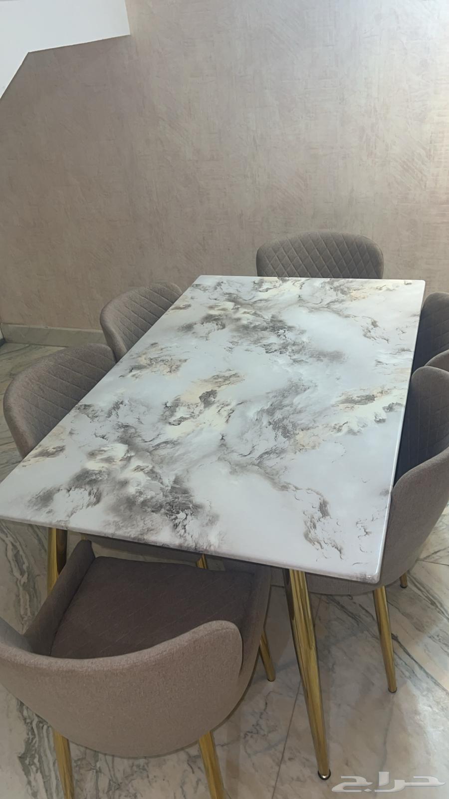 طاولة طعام 6 كراسي استعمال نضيف بحالة ممتازه طاوله رخام64544580153473113