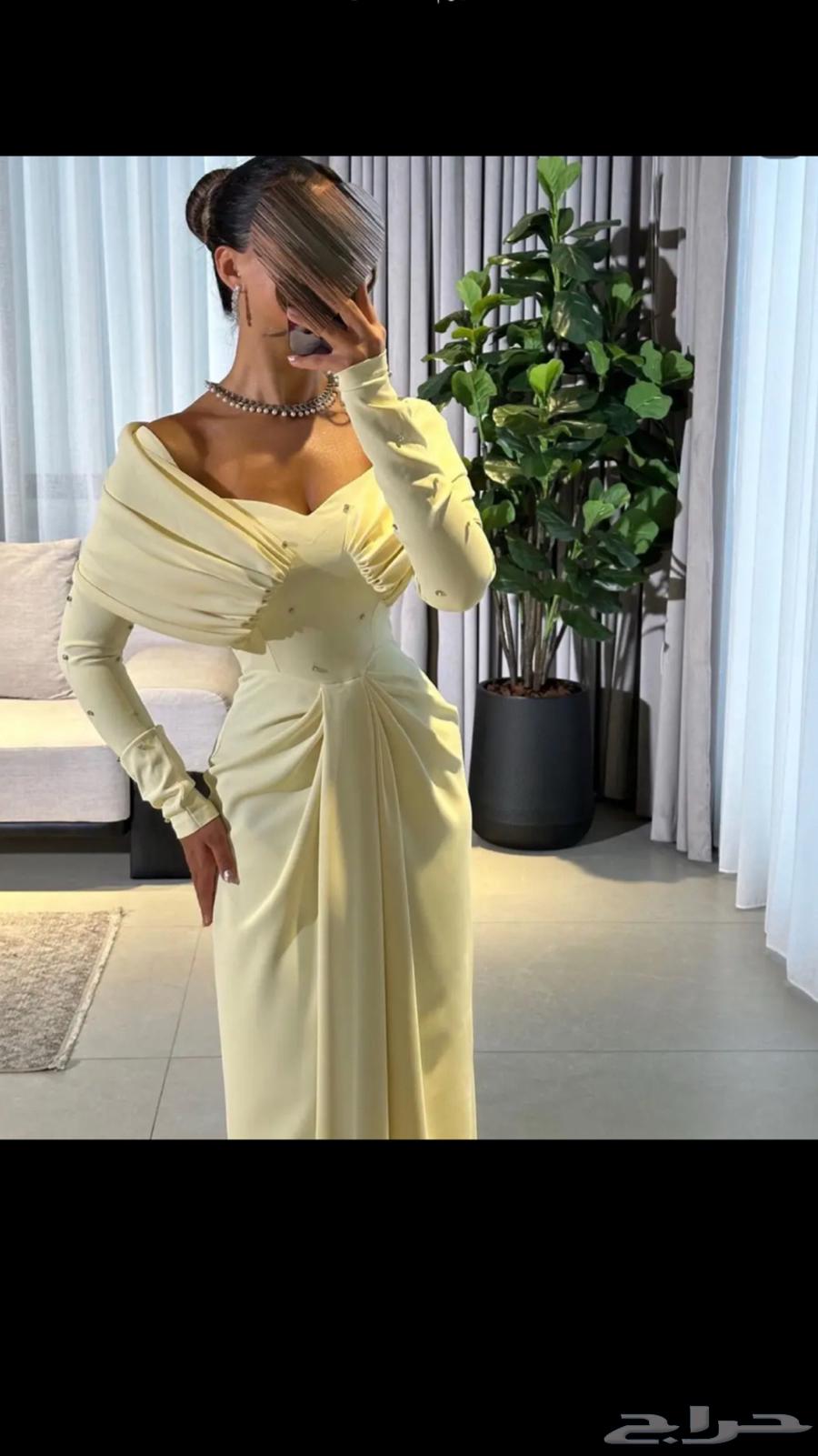 الوردي 1200 الأخضر 600 والأصفر 400 فستان64597261556865112