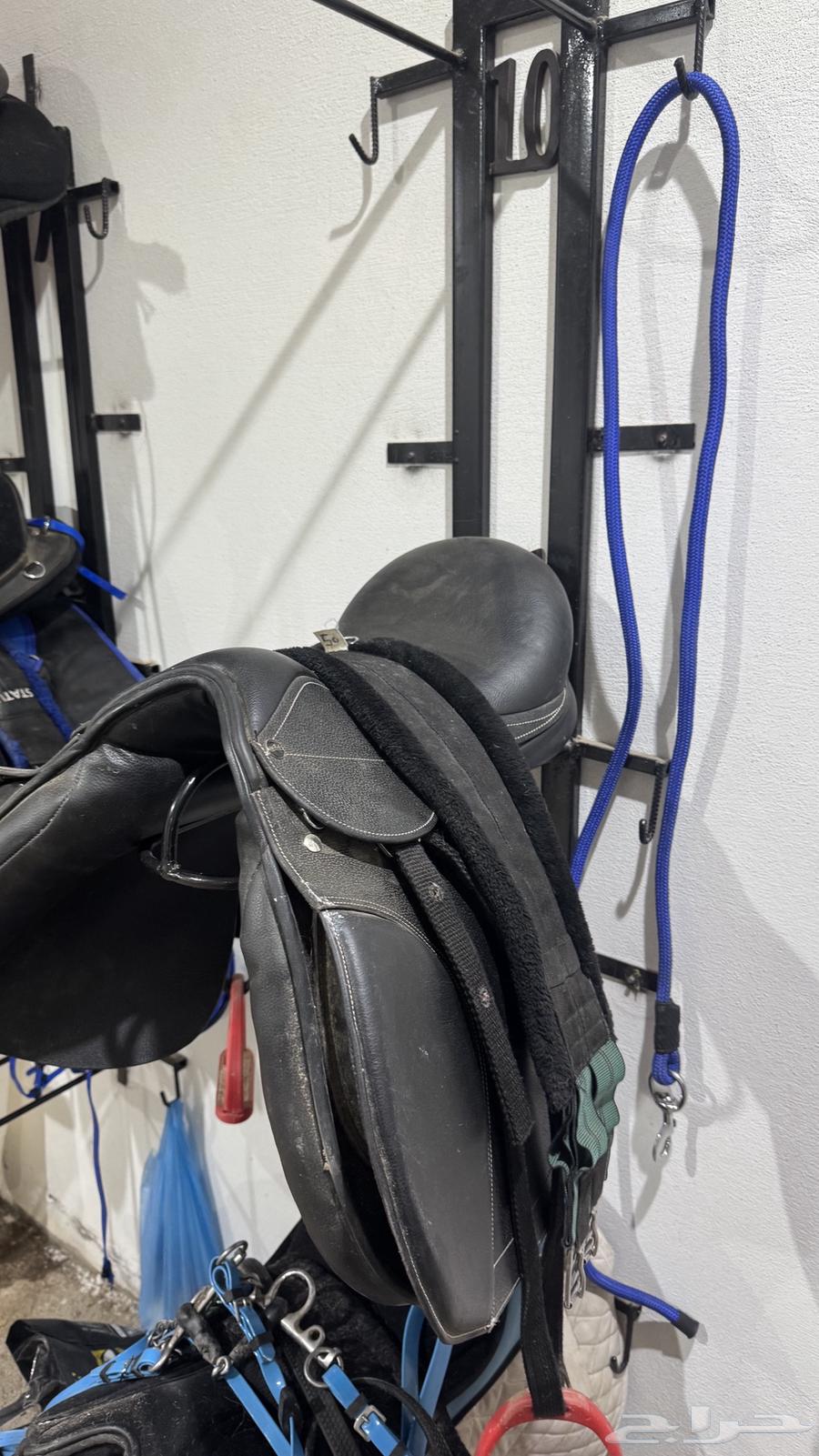 سرج هاي رايدر اسود ( مباع )64596636875267111