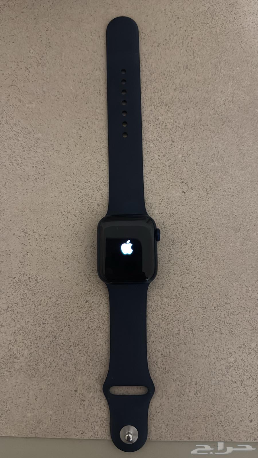 اعلان ساعة آبل واتش64597360720131110