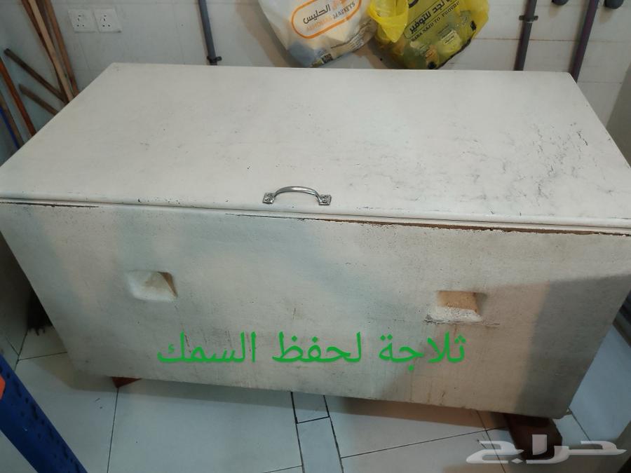 معدات مطعم شبه جديده64598572973697112