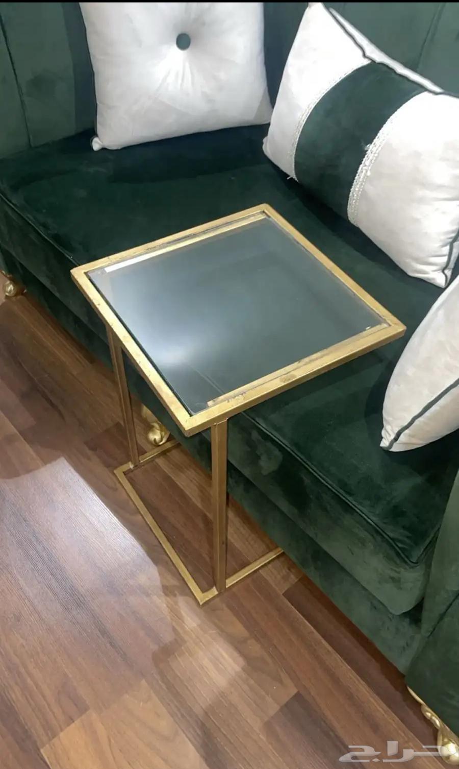 طاولات خدمة6 طاولة استقبال طاولة اركان3 السعر قابل للتفاوض64597409694721110