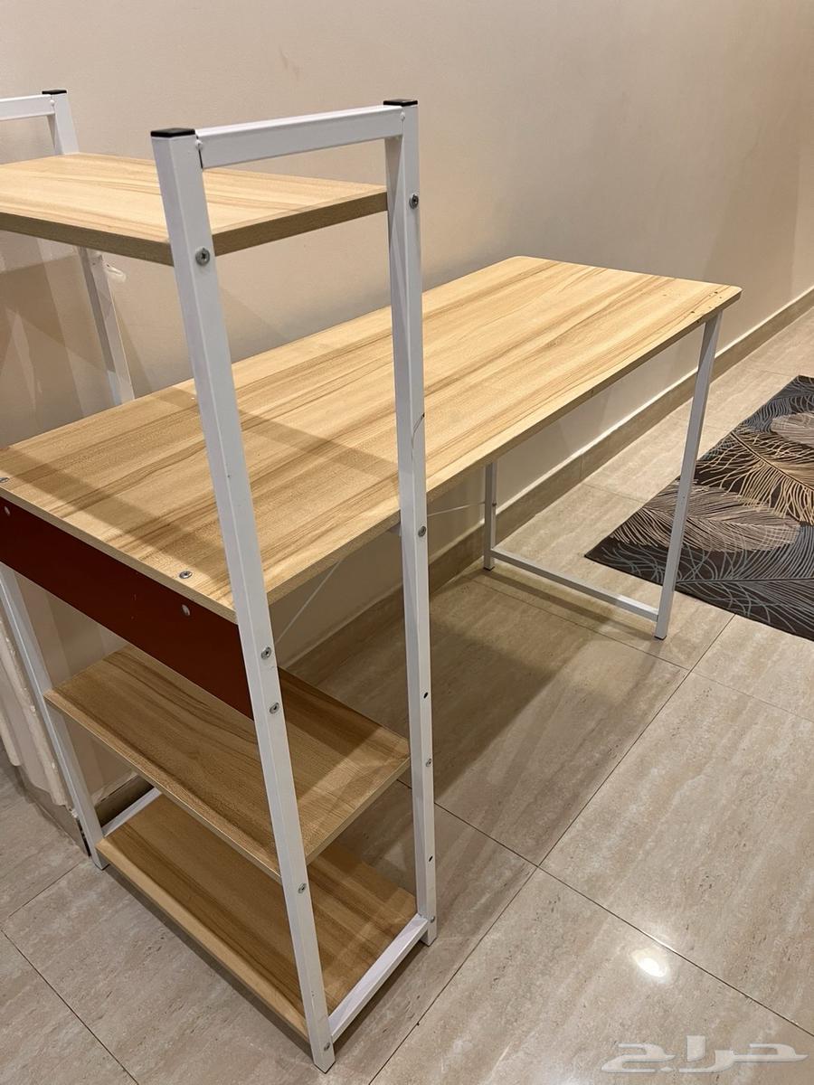 طاولة مكتبيه64598106047875112