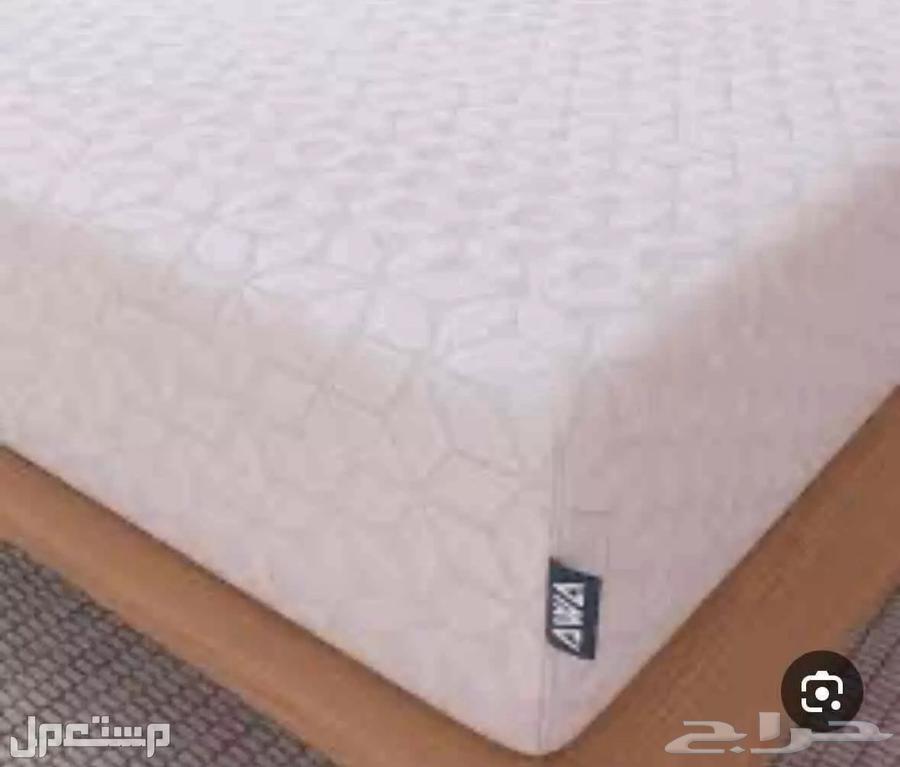 Bed and mattress 200x18064597996982913111