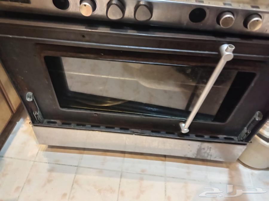 فرون إيطالي مستعمل للبيع64598523948546111