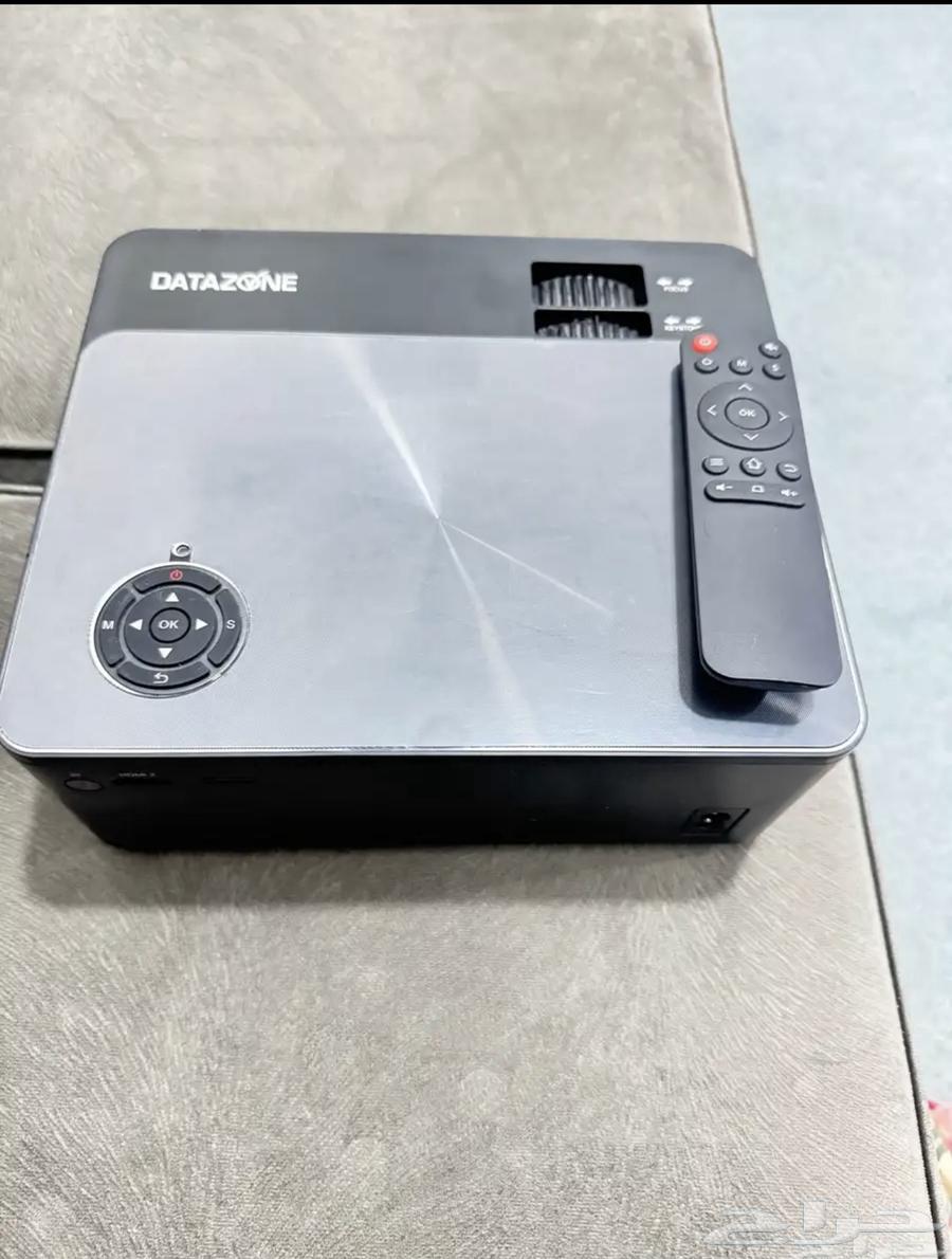 Bujktar64598351910018112