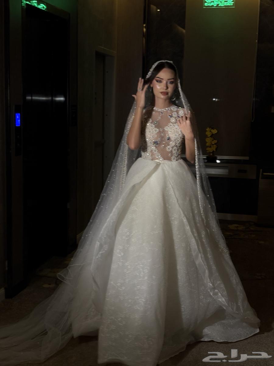 Dresses64597789709826114