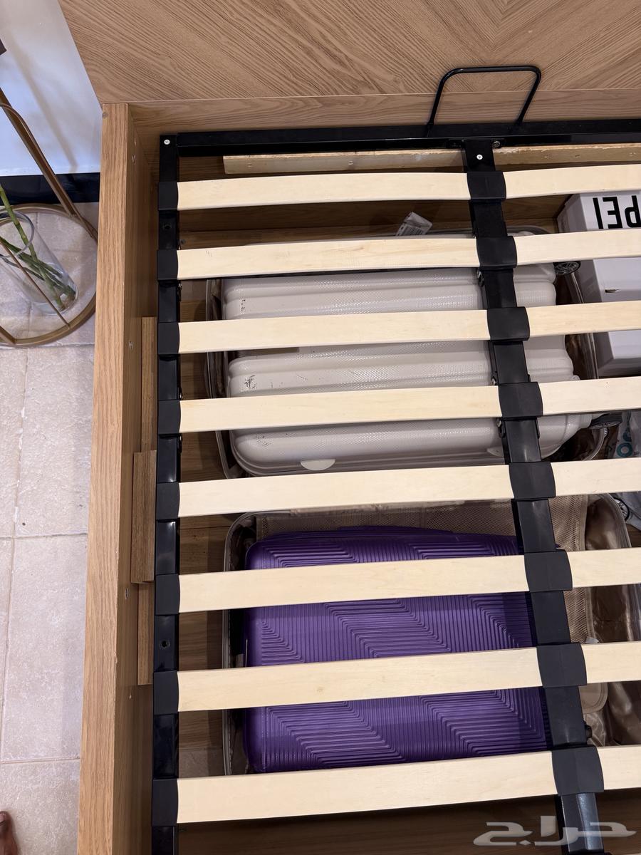 سرير موديل هوم سنتر سعر رمزي البيع64598942040579110