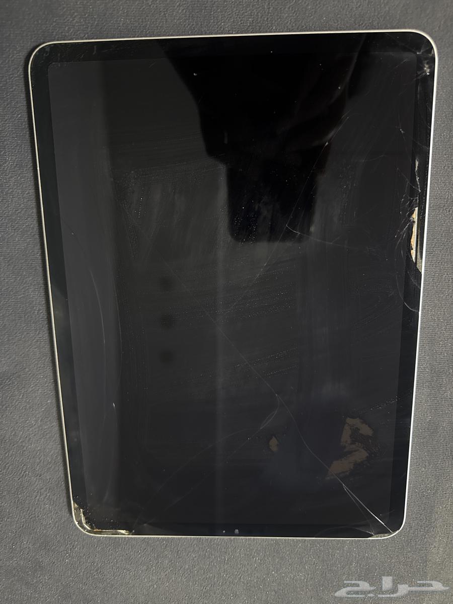 ايباد برو 2020   11 انش   128 قيقا للبيع قطع غيار جديده64597605056643111