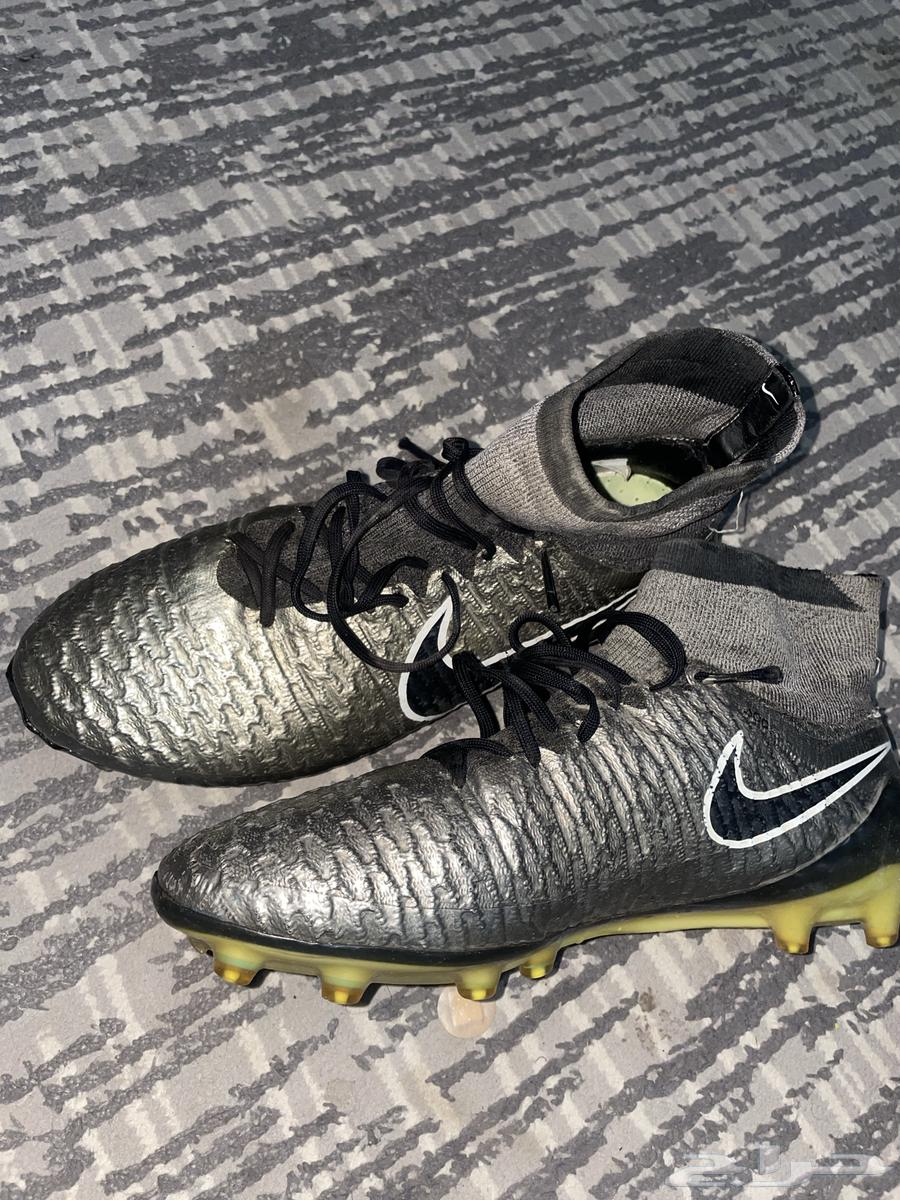 بوت نايك64597458895746110