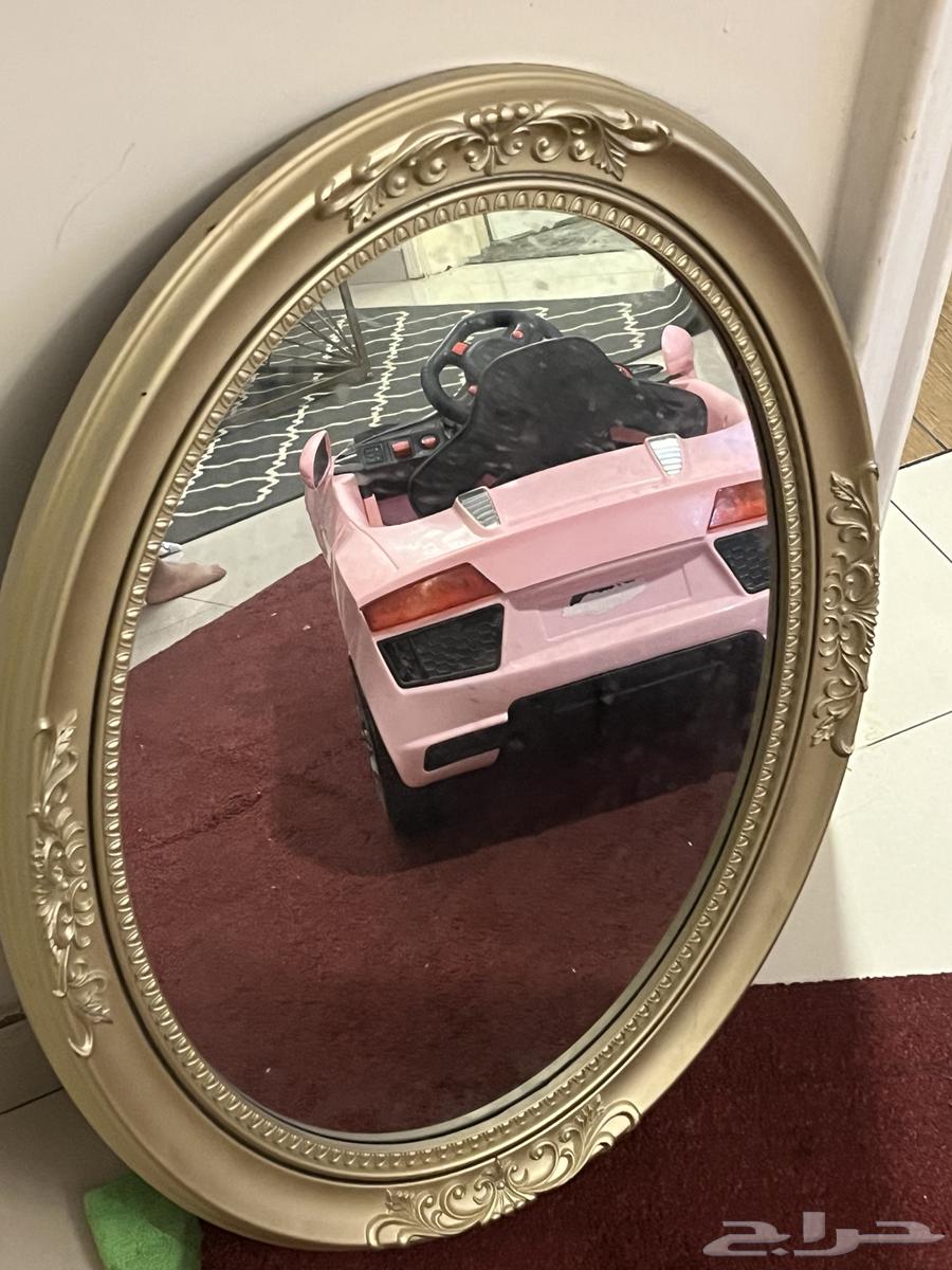 للبيع سياره كهربائيه للاطفال وعربيه قابله للقفل64598843942657114