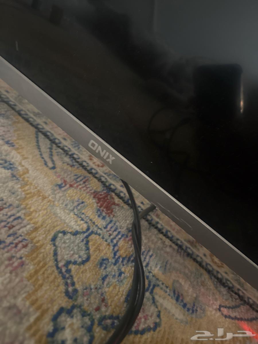 شاشه نظيفه 45بوصه البيع لاعلى سومه64598191181569111