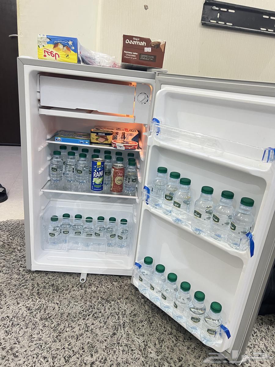 تلاجه شبه جديده استعمال شهر64598142485249111