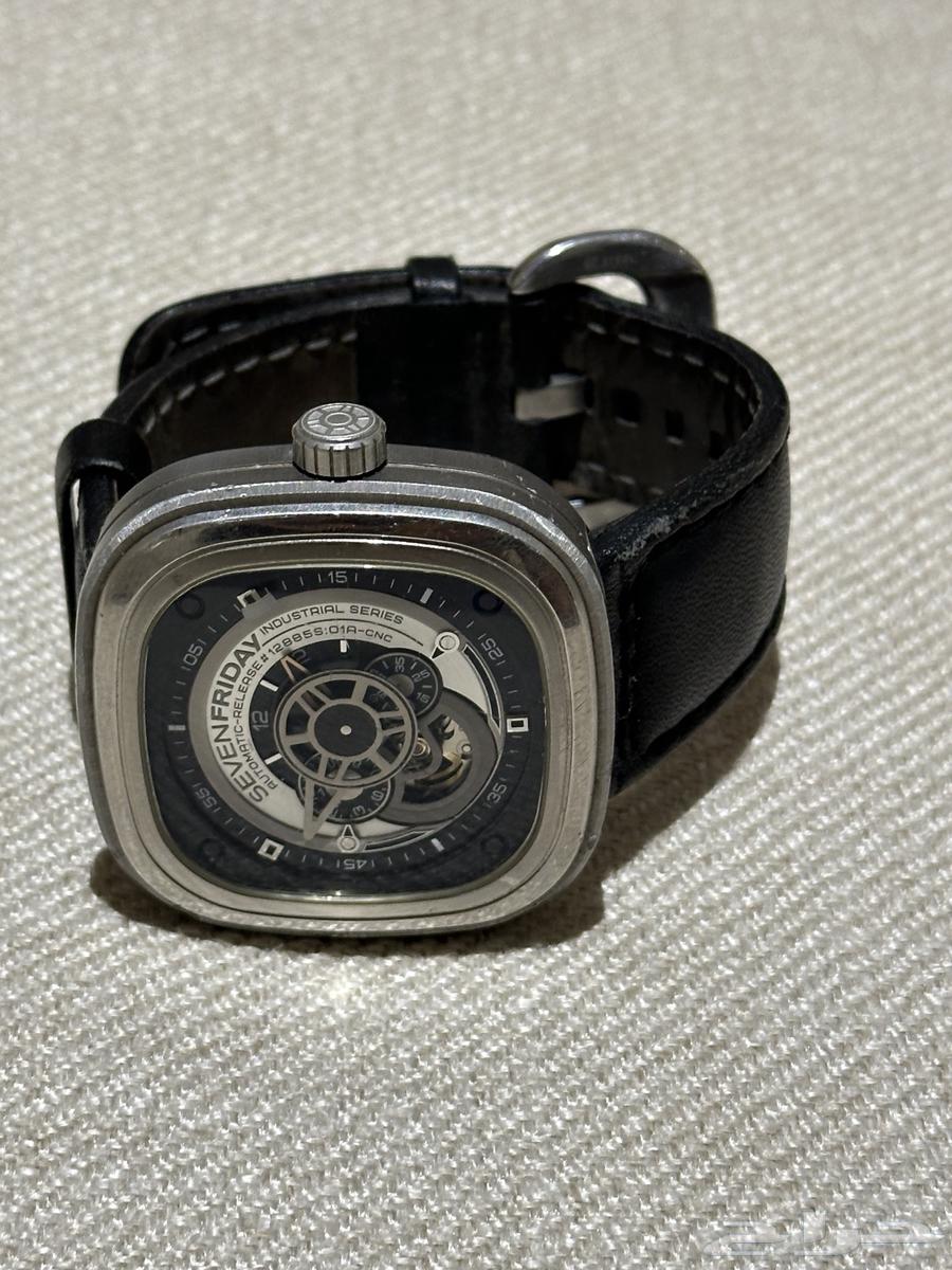 ساعة ماركة Seven Friday ( مباع )64597005138305110