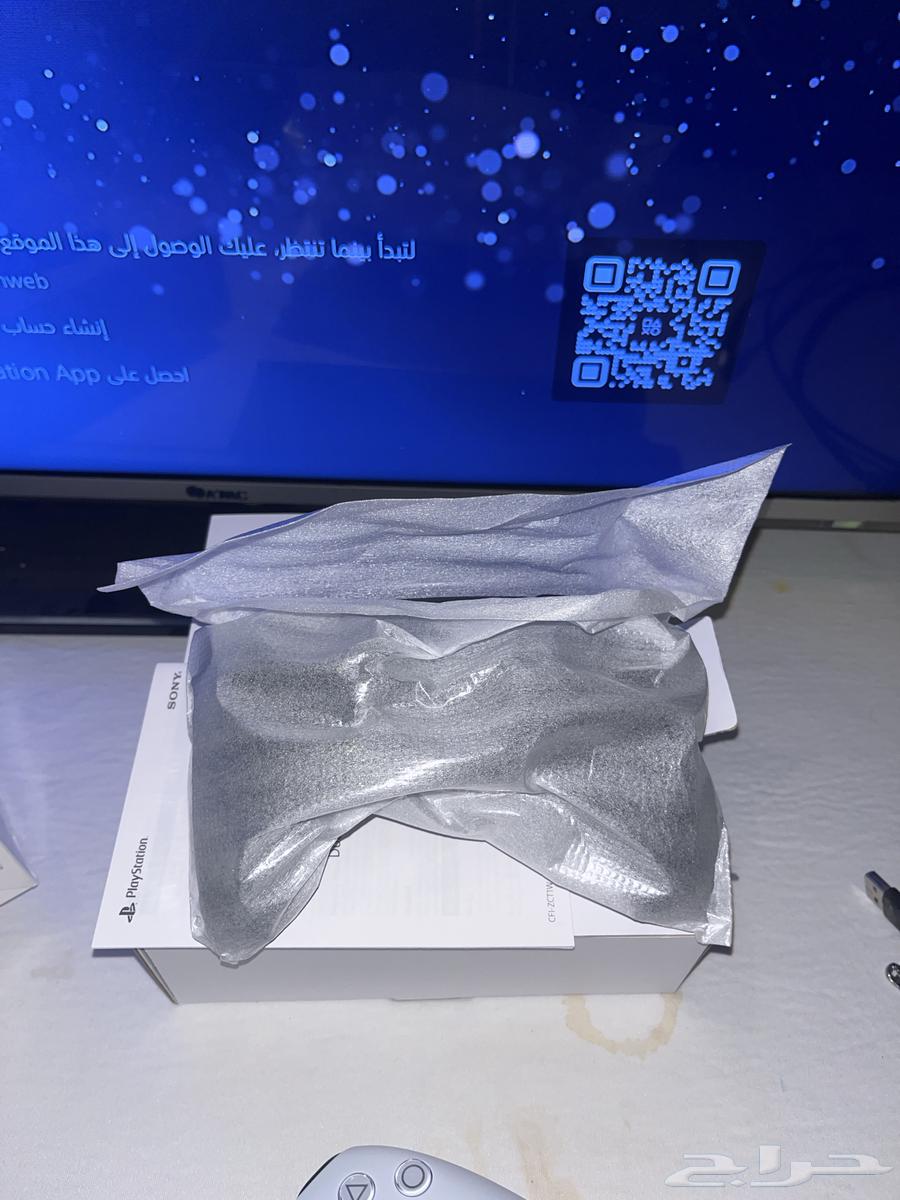 يد سوني 5 جديده اصليه للبيع64597102599425111