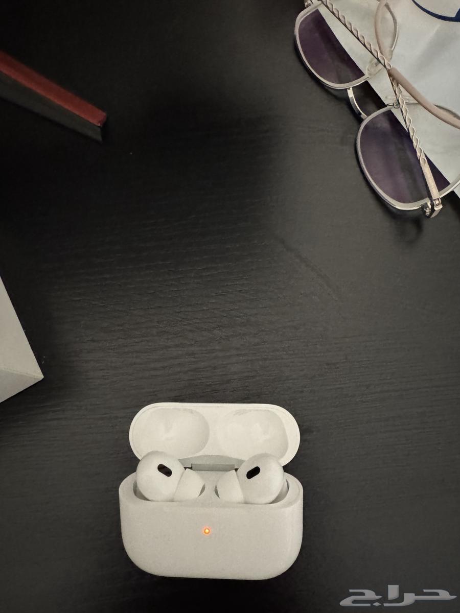 سماعات ابل برو الجيل الثاني64598573007874114