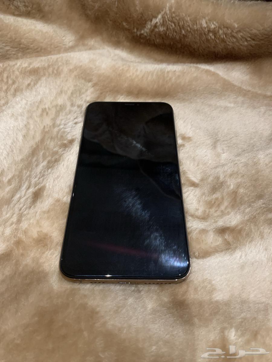 آيفون XS Max للبيع64597850765954110