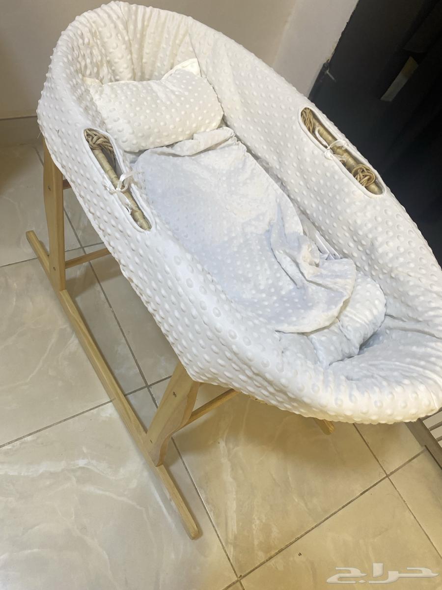 مهد بيبي للبيع بحاله جيده64597654104962113
