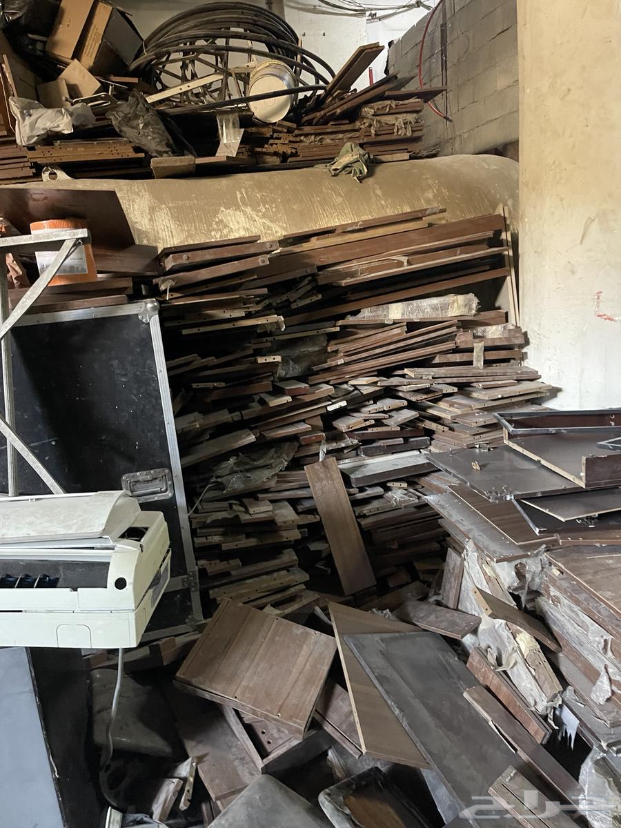 خشب دواليب للبيع64598536288643110