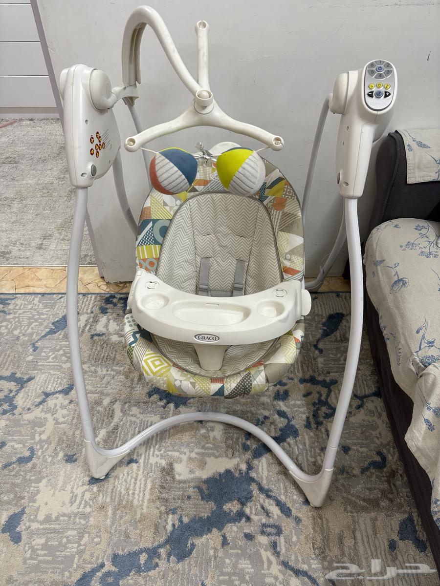 السلام عليكم اغراض بيبي للبيع كلها شبه جديدة64597053883779111