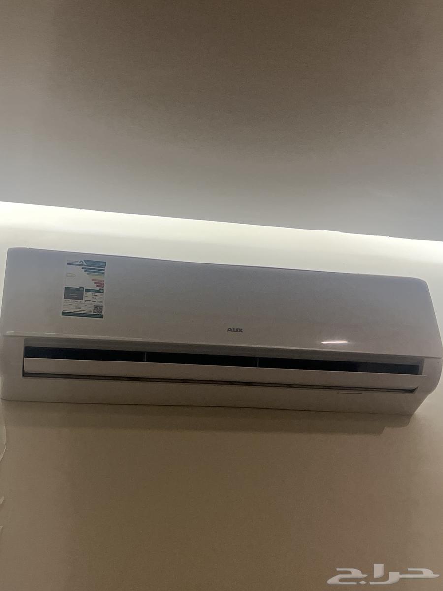 Used air conditioners, clean, 8 months of use64463999903361112