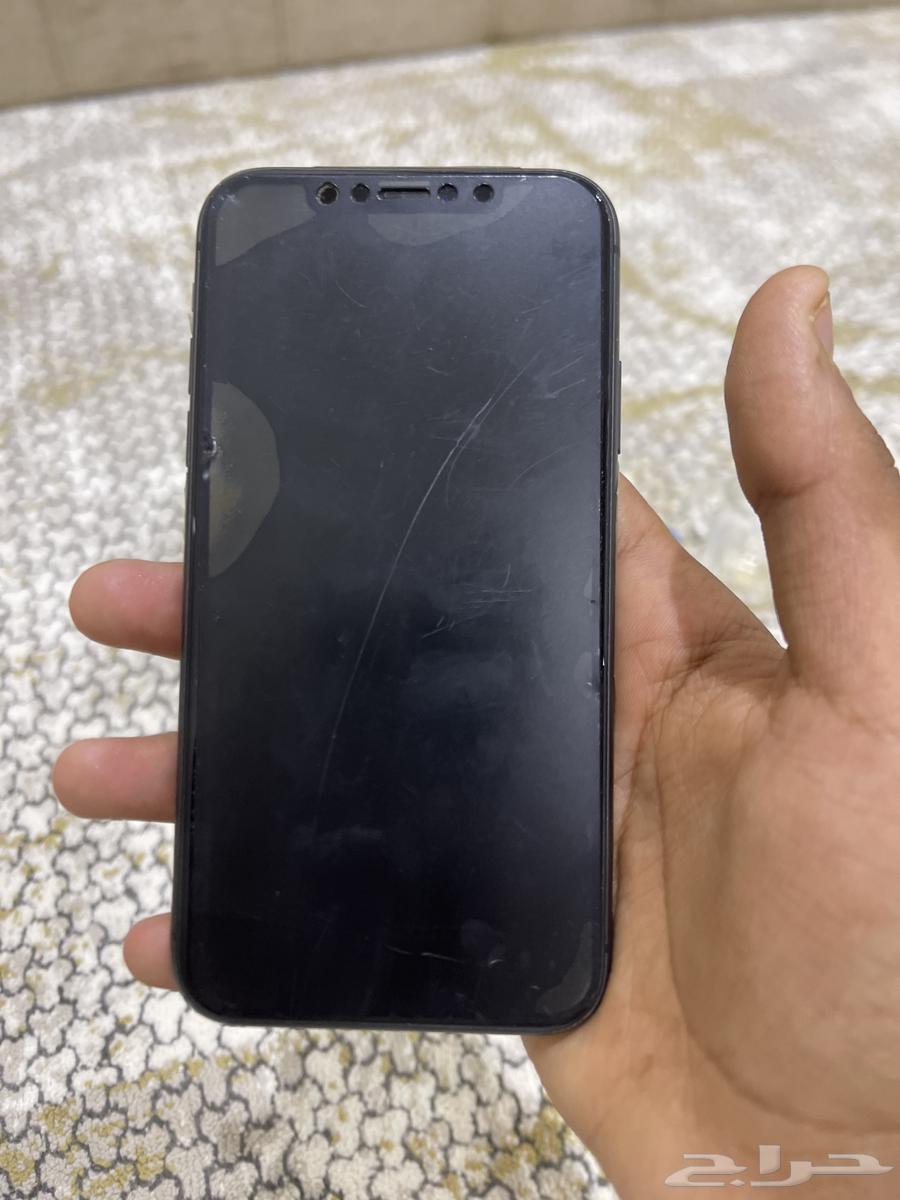 iPhone 11 used64597483341698112