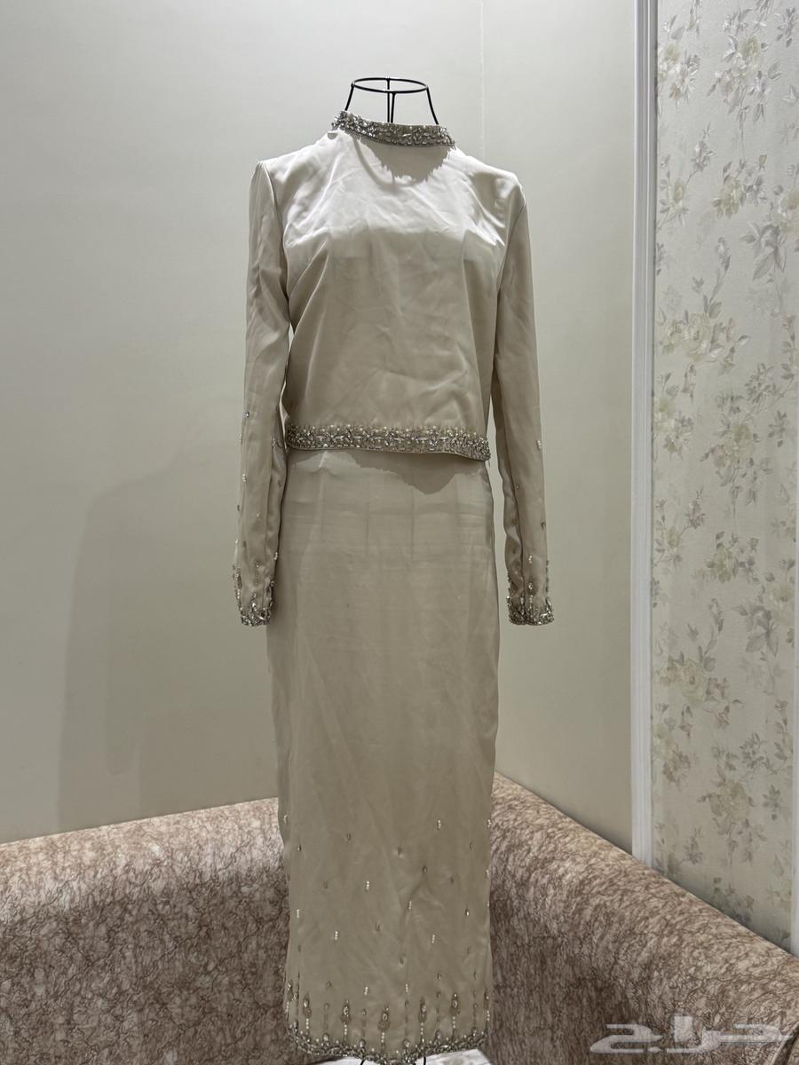 تنوره وبلوزه للبيع السعر 30064597348533633110