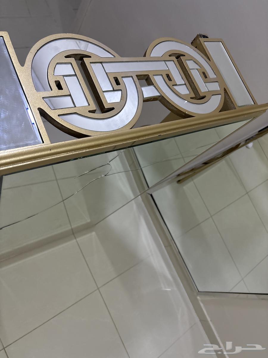 Service tables64597960454786110