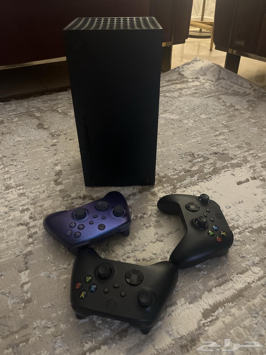 اكس بوكس نضيف الحاله مستعمل ما خش صيانه للاستفسار 05926228264597471170562110