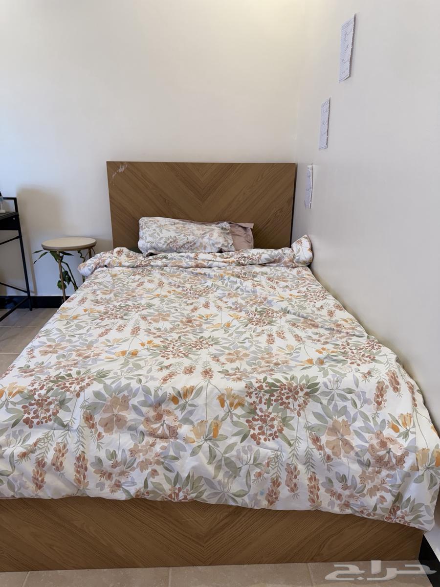 سرير موديل هوم سنتر سعر رمزي البيع64598942040579111