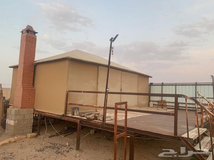 مجلس ملكي مبطن شراع مع دكة64542472669570111