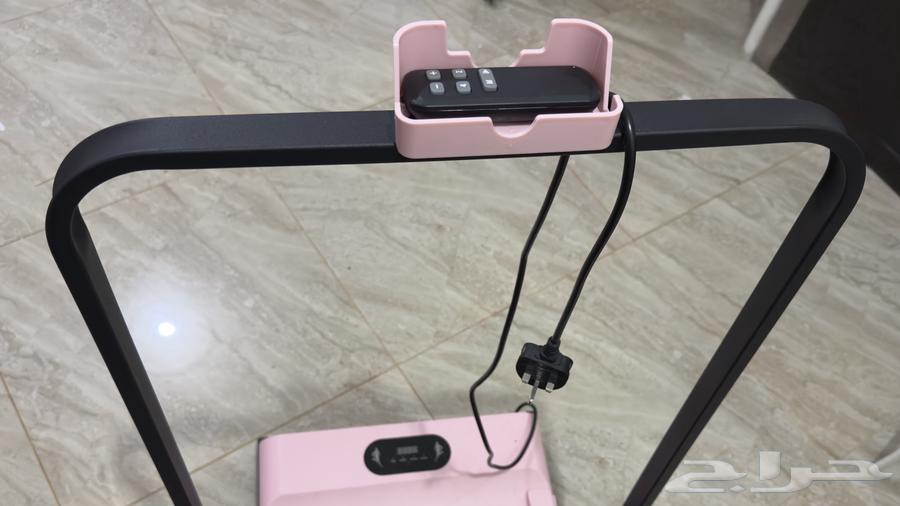 للبيع جهاز مشي وردي منزلي سهل التنقل عملي وخفيف جدا64597066137474111