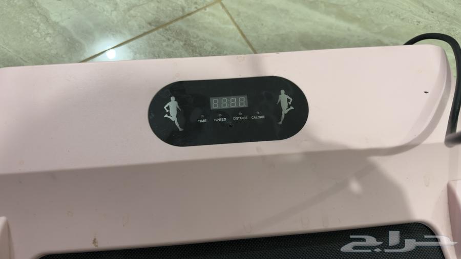 للبيع جهاز مشي وردي منزلي سهل التنقل عملي وخفيف جدا64597066137474112