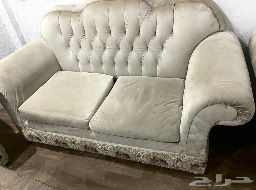 كنب خشب أصلي مستخدم خمسه قطع64597556495745114