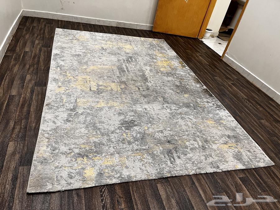 موكيت طوله مع عرضه 2  3. استخدام قليل بس يبغالها غسيل64597090453763110