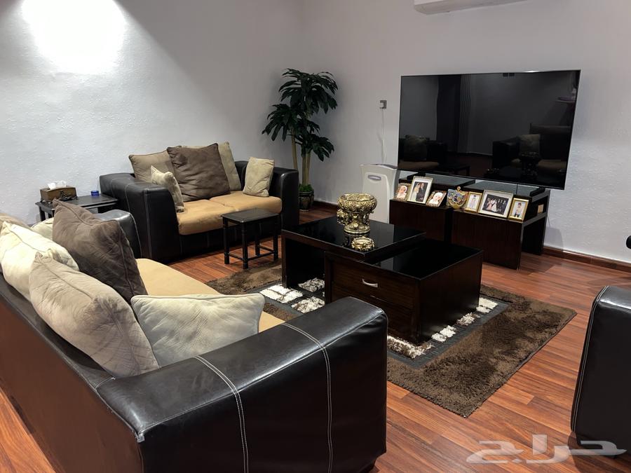 كنب صالة امريكي بحالة ممتازة للبيع64597200061569110