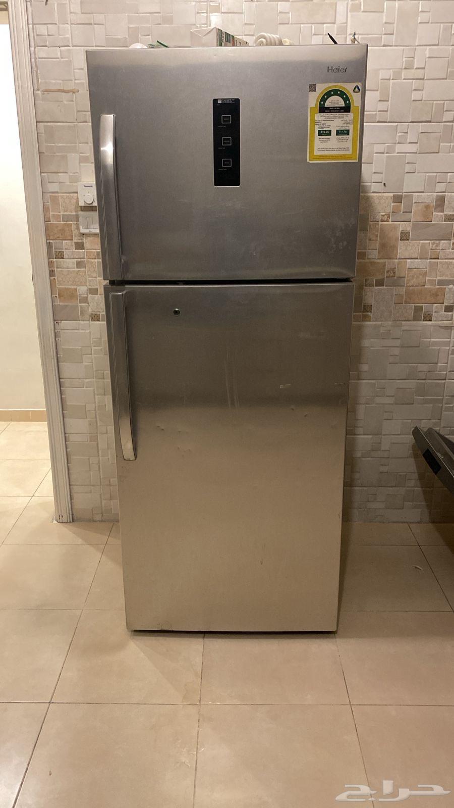 Refrigerator and washing machine64596846385665111