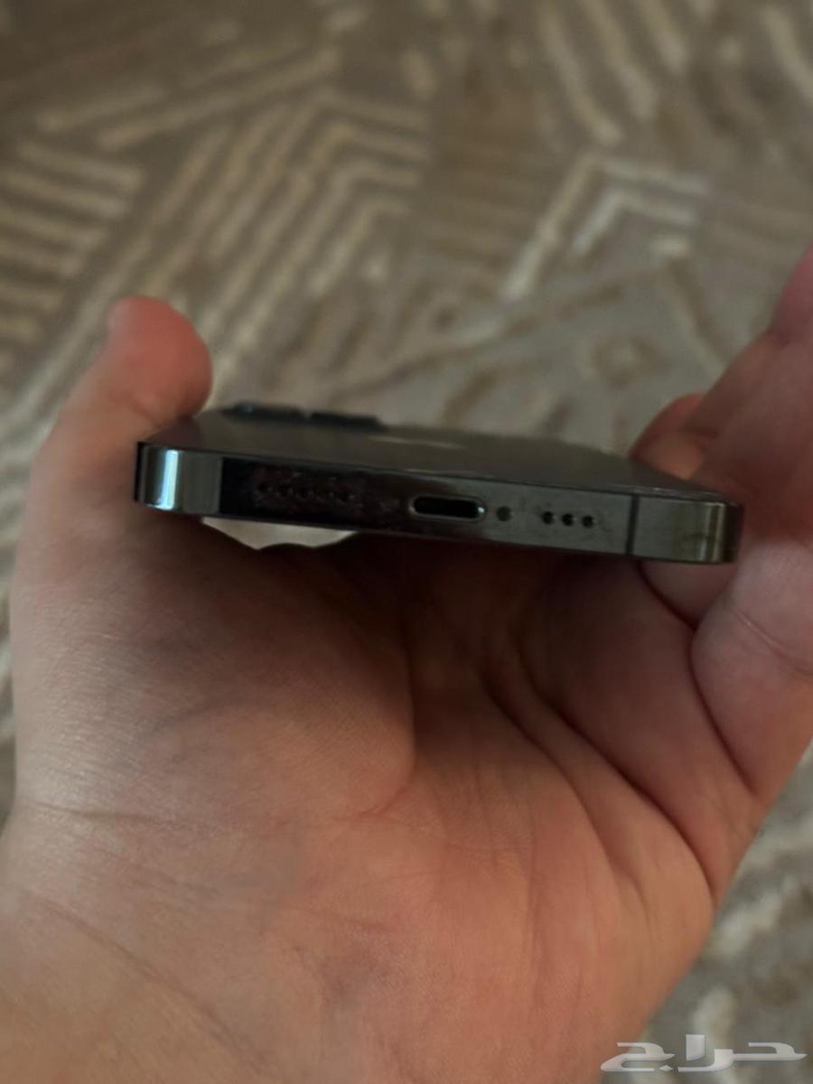 تم البيع64598523956738112