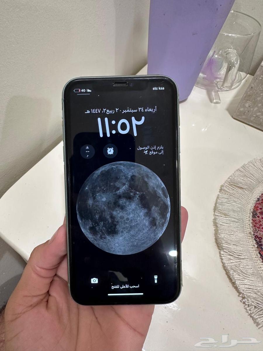 جوال آيفون 11 بيع مستعجل64596956393859110