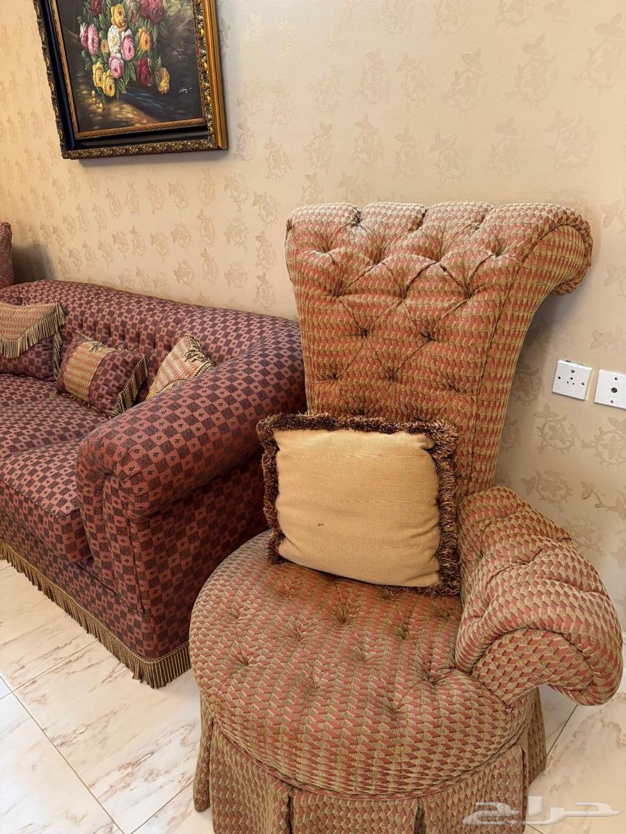 طقم كنب بحالة جيدة64596636898049110