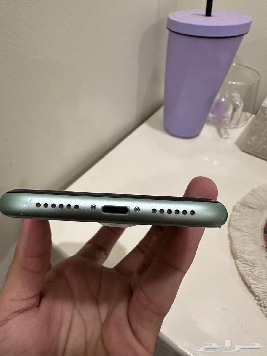 جوال آيفون 11 بيع مستعجل64596956393859114