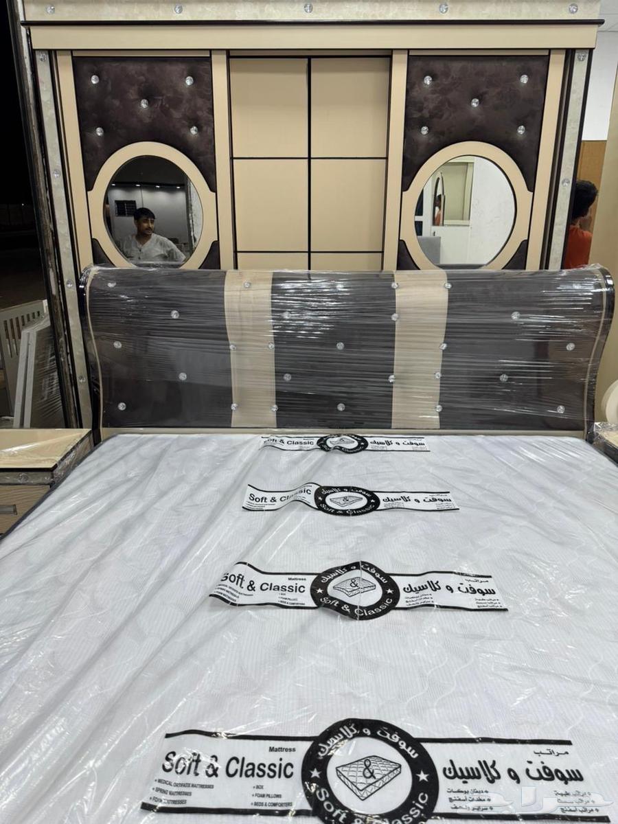 غرفة نوم مستعمل نظيف في دولاب ثمانية ضرب في ستة ضرب في سر64597397575297110