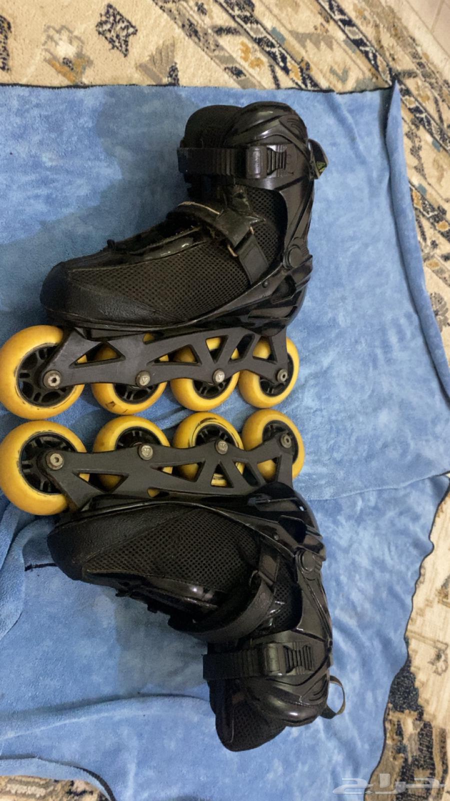 للبيع سكيت رول بحالة ممتازة64608140843907112