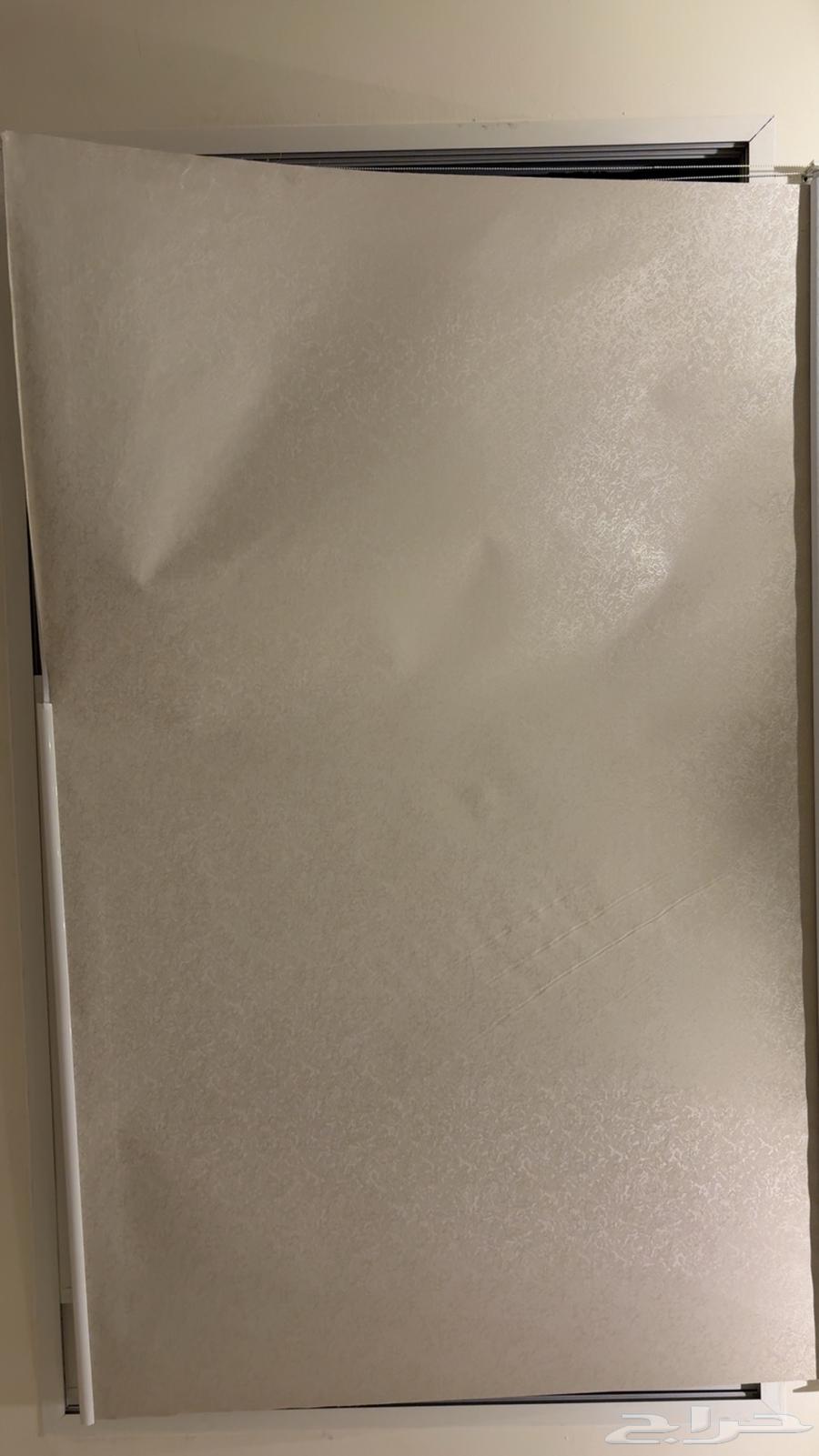 ستاره مترين ب اربعه للبيع منكسر اللي تحت مادري اذا يتصلح64613165895041110